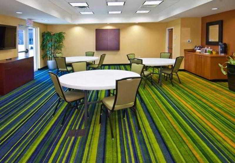 Fairfield Inn & Suites By Marriott Oklahoma City Nw Expressway/Warr Acres Negócio foto